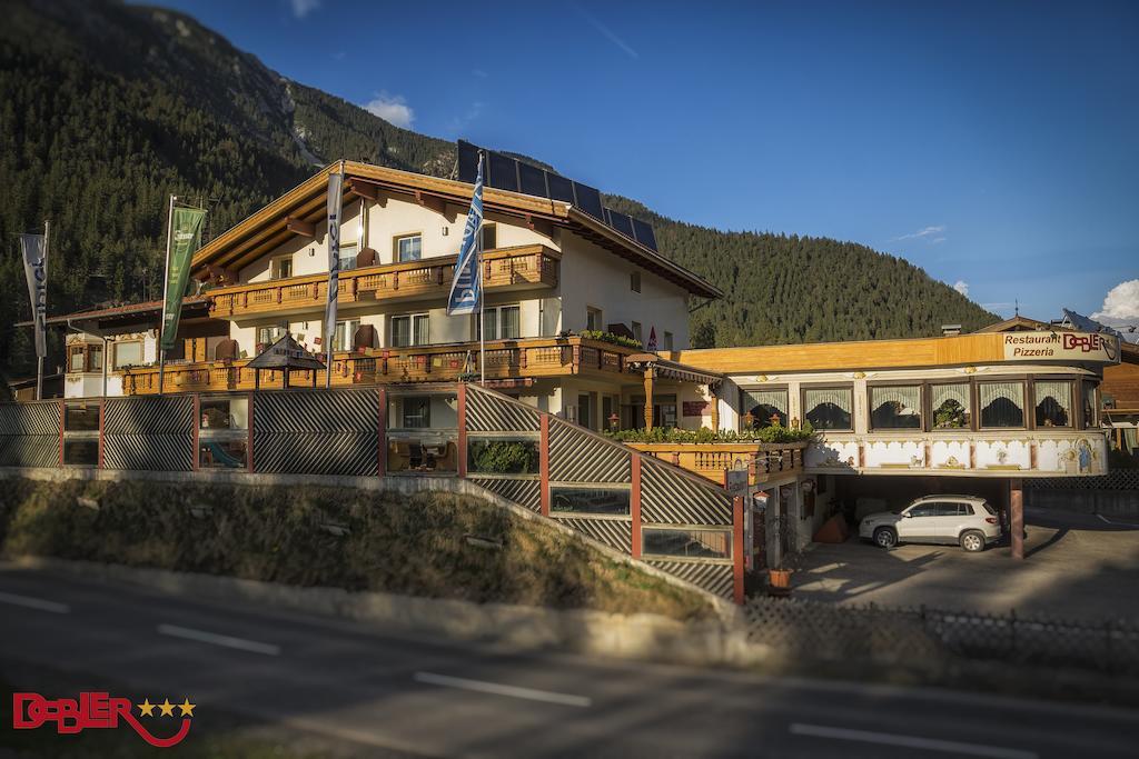 Ferienhotel Dobler Weissenbach am Lech Exterior foto